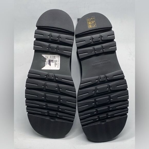 Bottega Veneta Lug Sole Leather Chelsea Boots size 40 - Picture 15 of 16